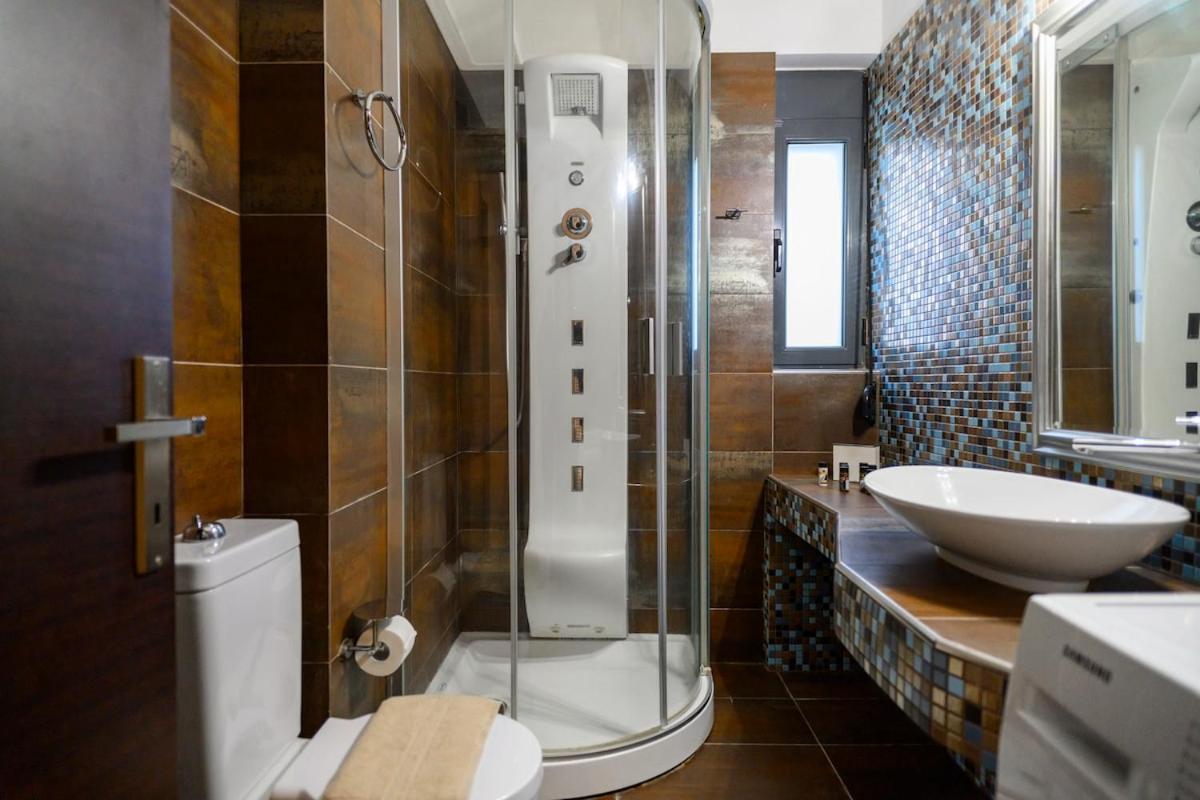 Athenian Riviera Prestige 2 Bedroom * 雅典